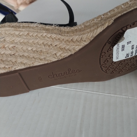 Charles by Charles David. Black Natural Nola Wedge Sandals 10M - Picture 11 of 12